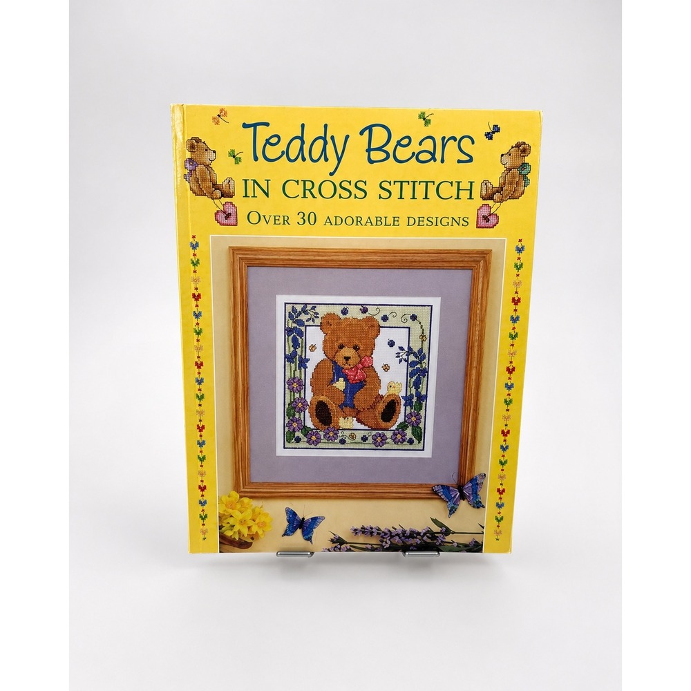 Teddy Bears in Cross Stitch Over 30 Adorable Designs Sue Cook Pattern Book 2008